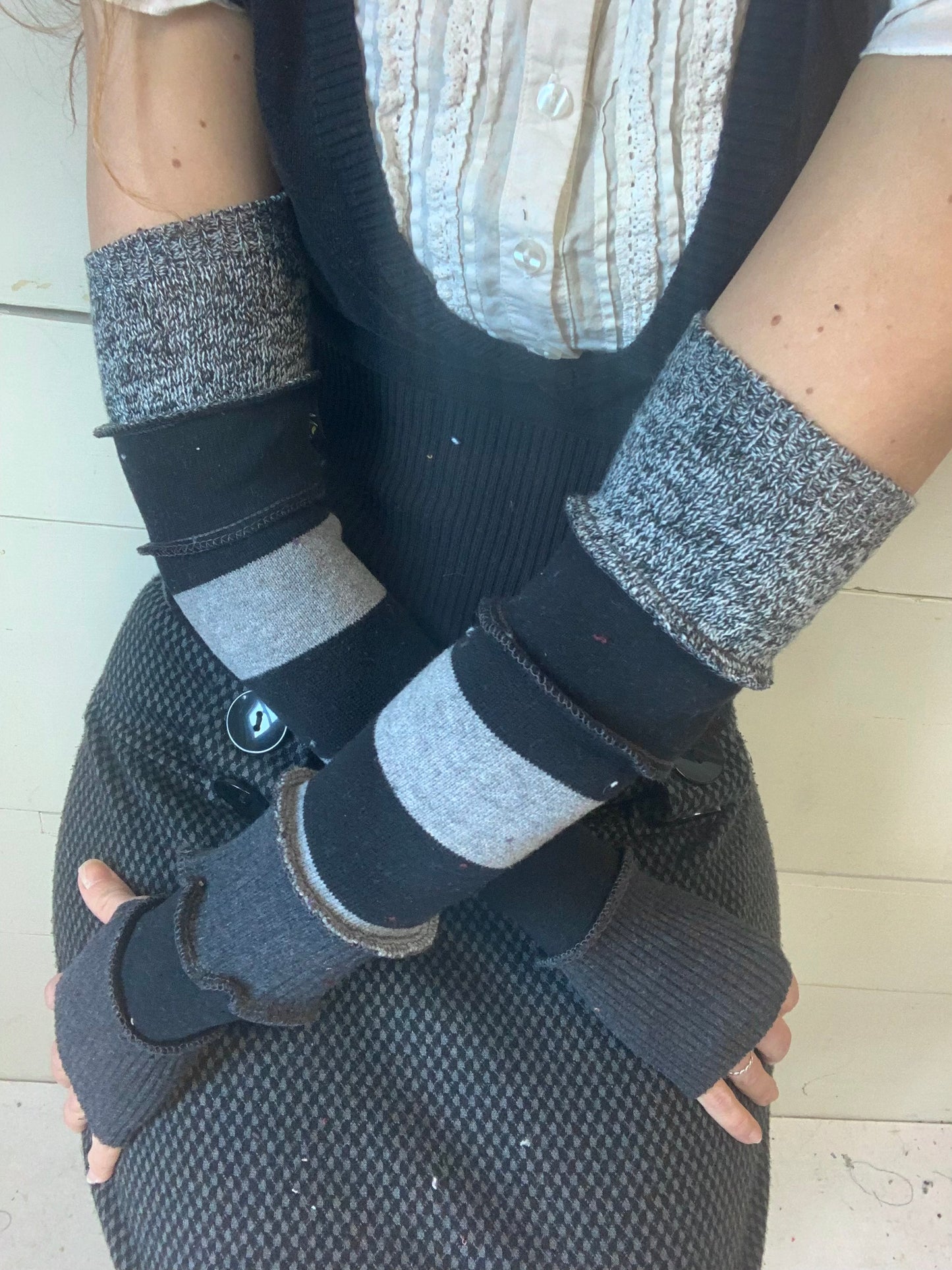 Manche gris et noir lignées