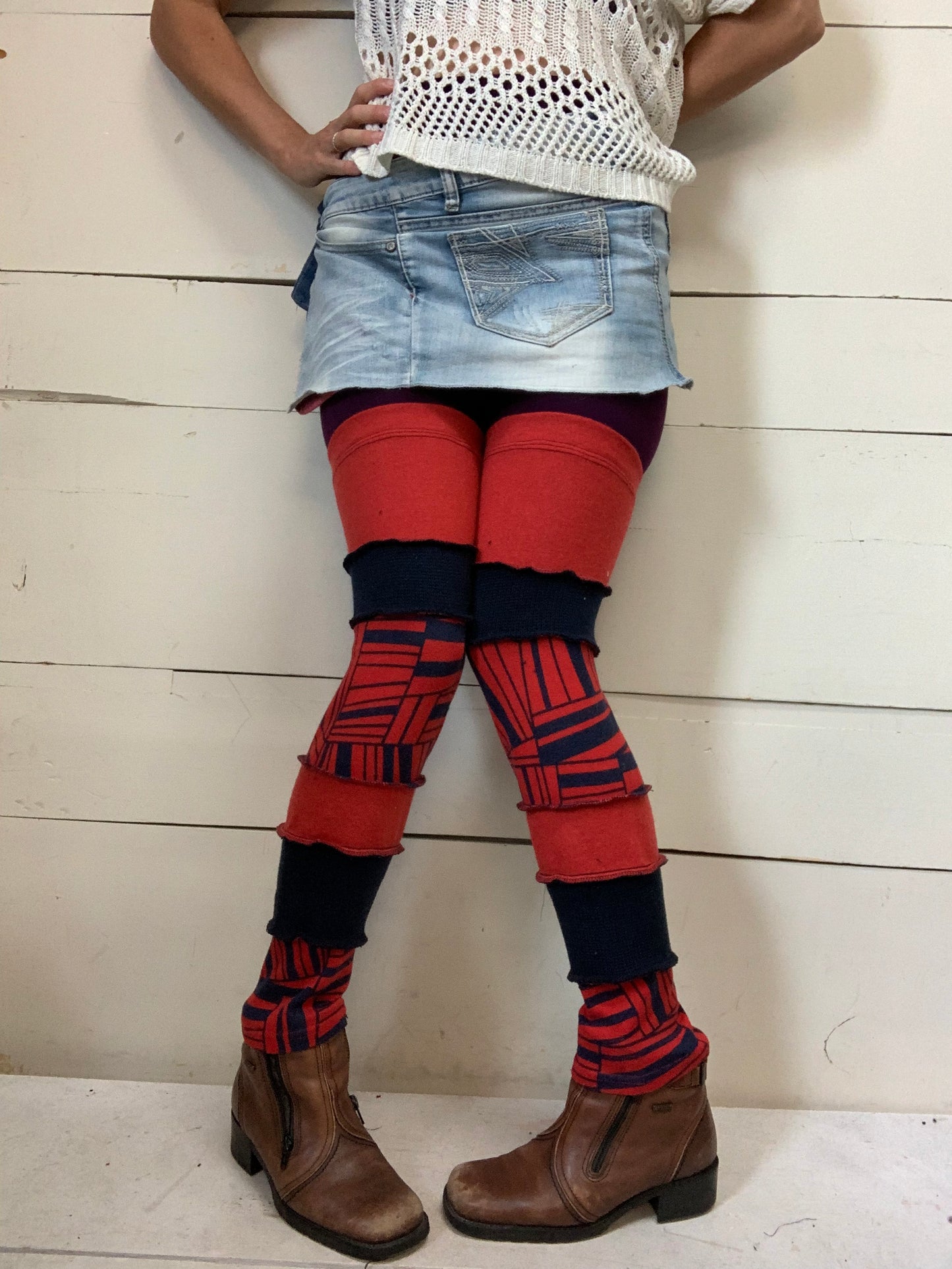 L’indispensable marine et rouge