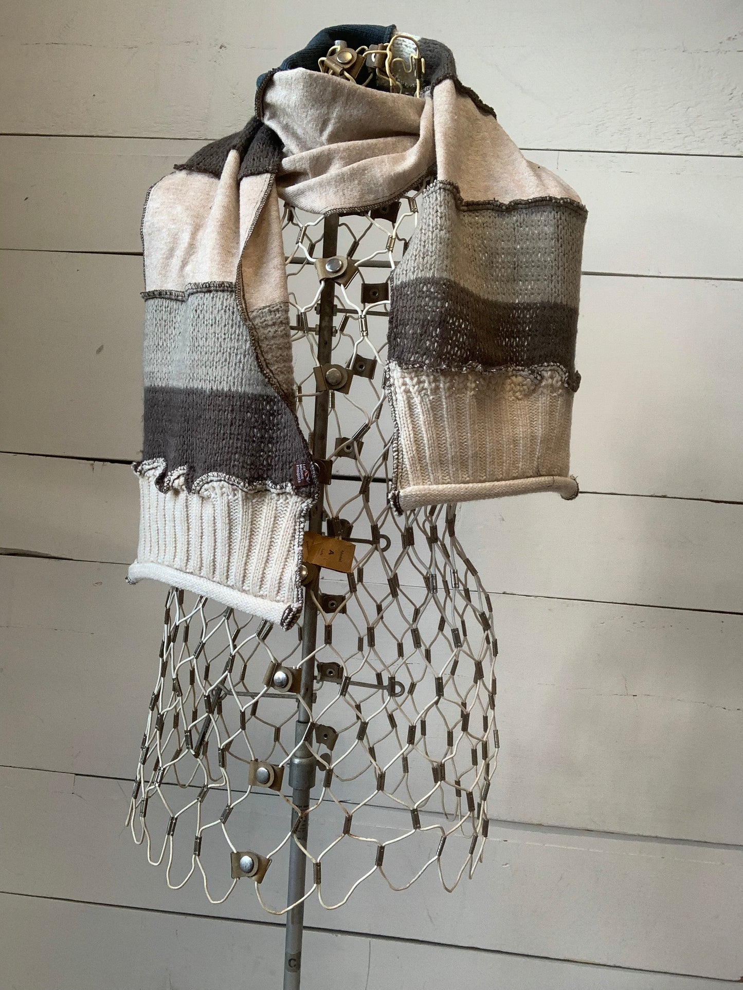 Foulard bleu et beige