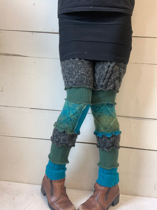 L’indispensable belle grise, turquoise et vert