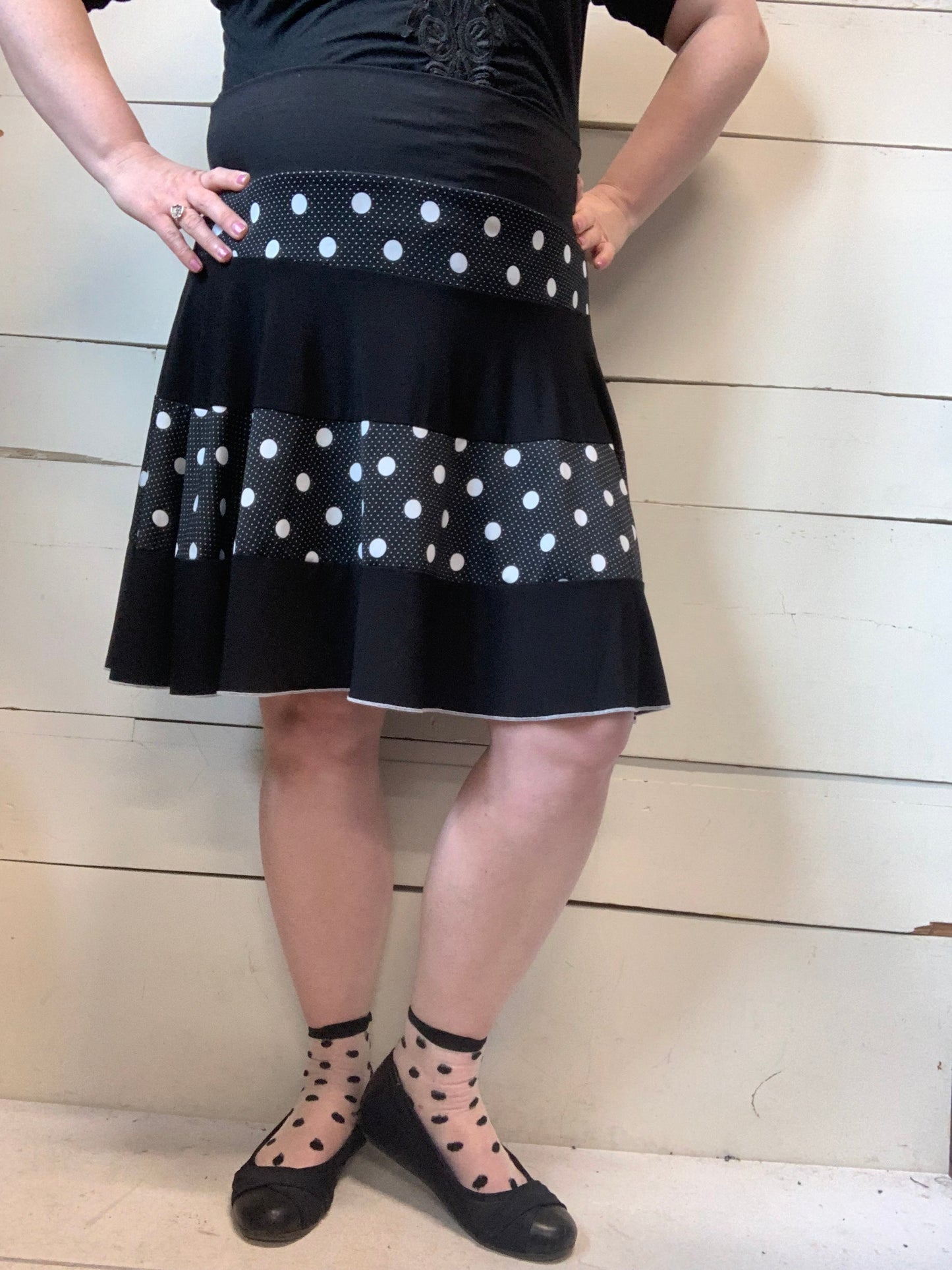 JUPE À POIS