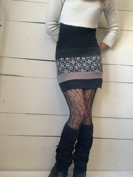 JUPE GRISE ET BEIGE (S)