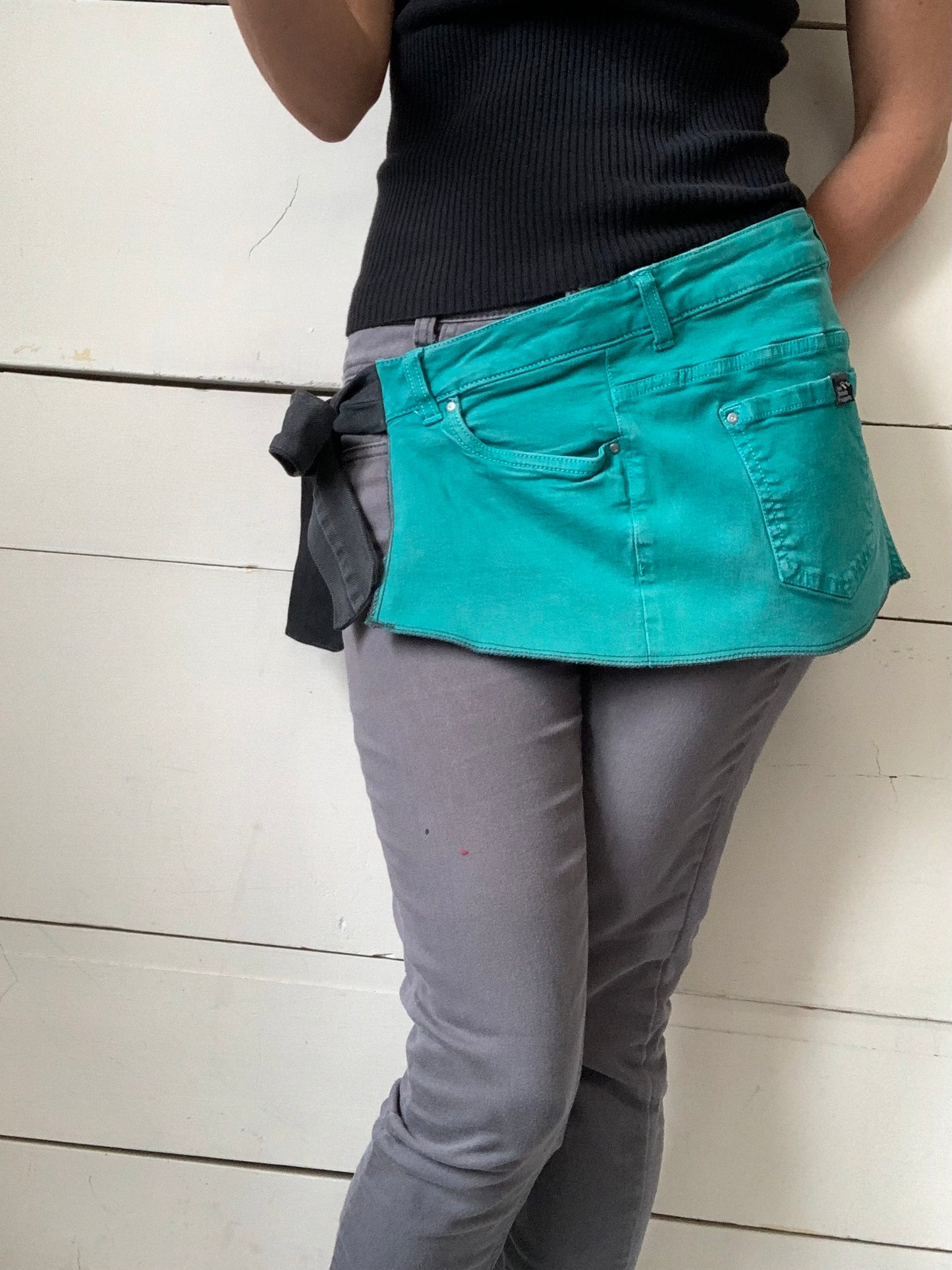 TABLIER TURQUOISE