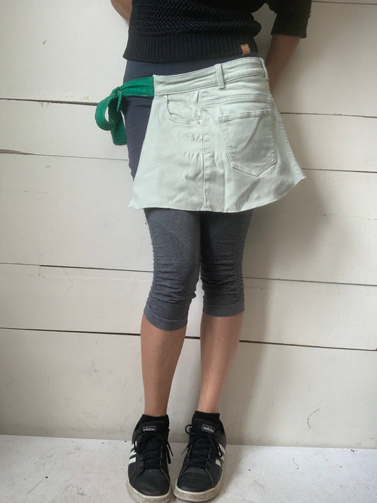 TABLIER JEANS VERT PALE