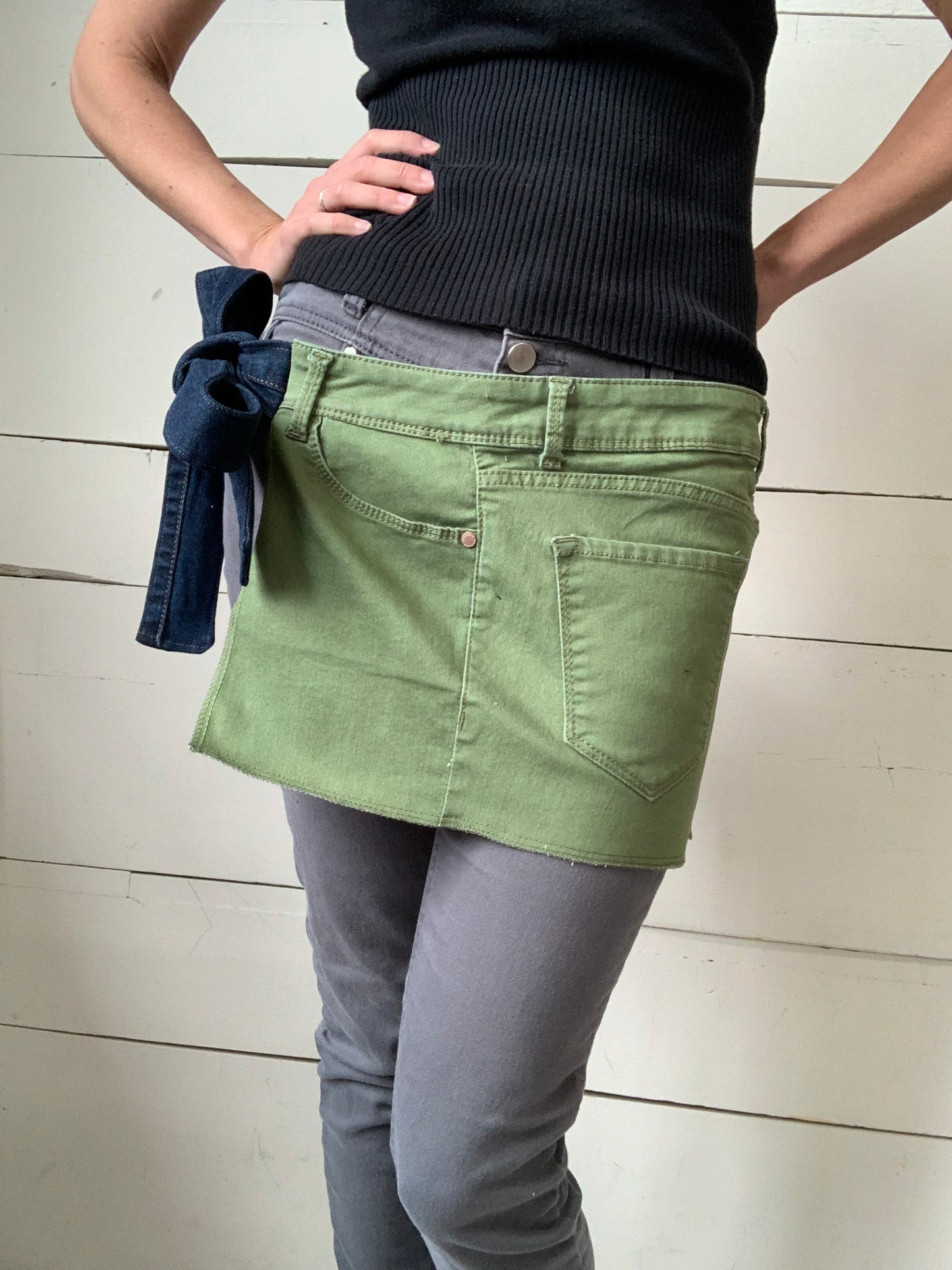TABLIER JEANS VERT