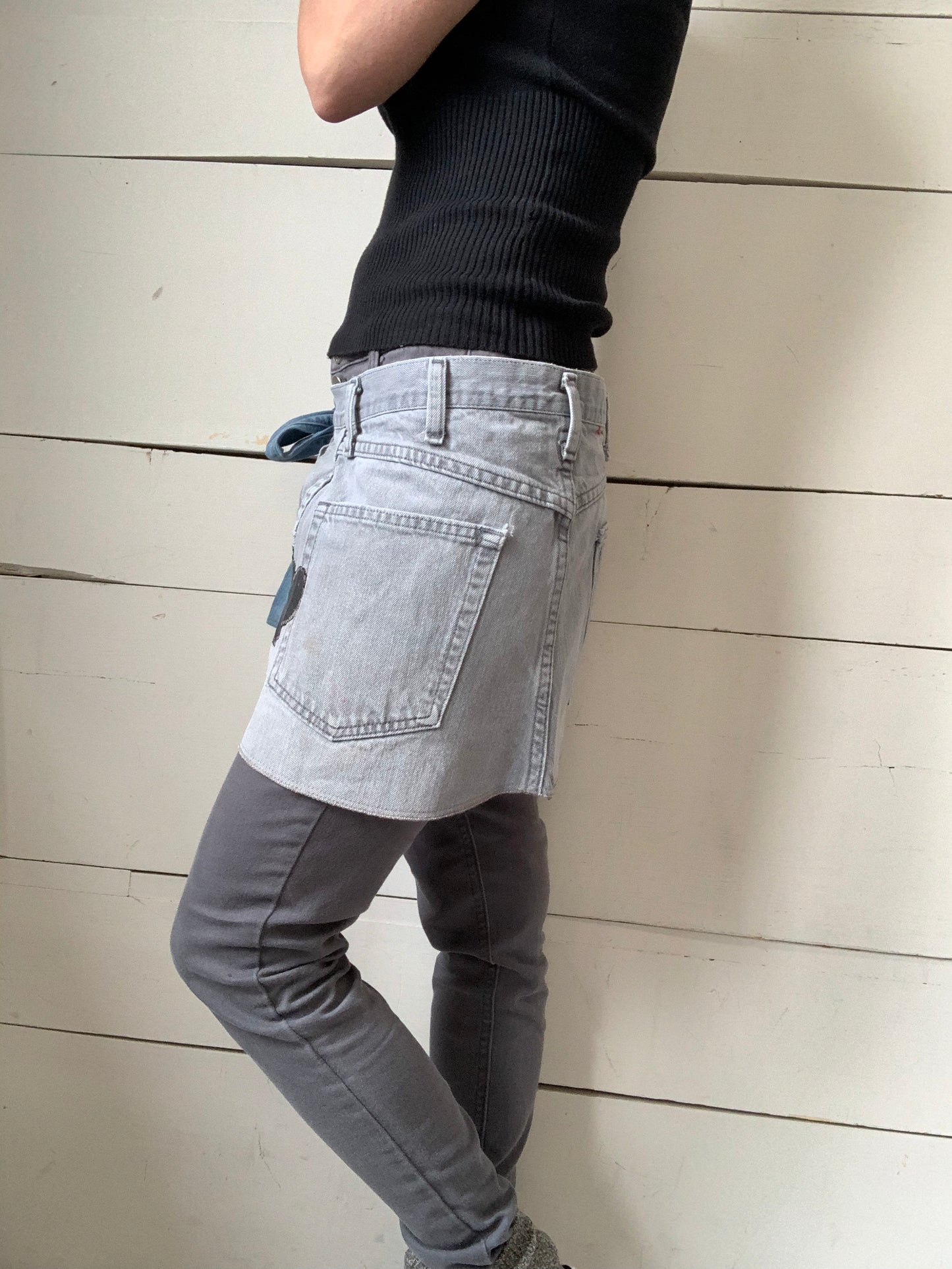 TABLIER JEANS GRIS
