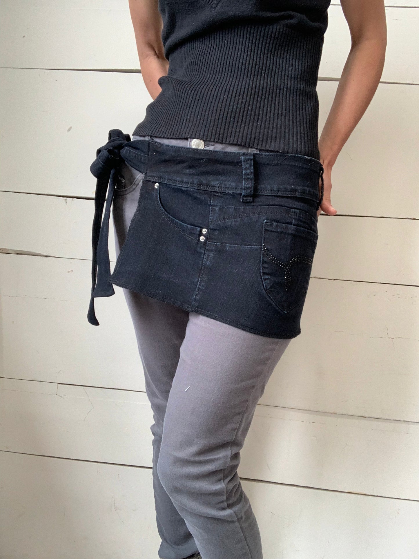 TABLIER JEANS NOIR FONCÉS