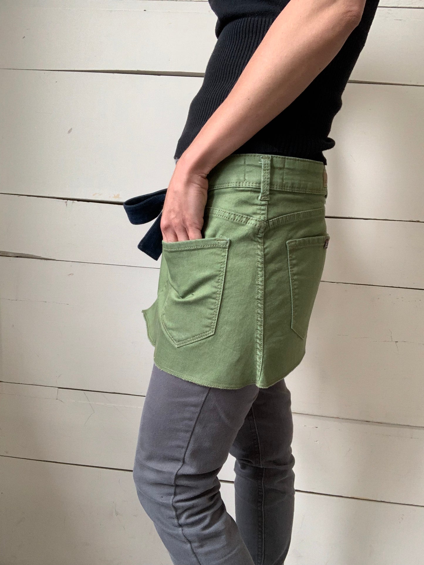 TABLIER JEANS VERT