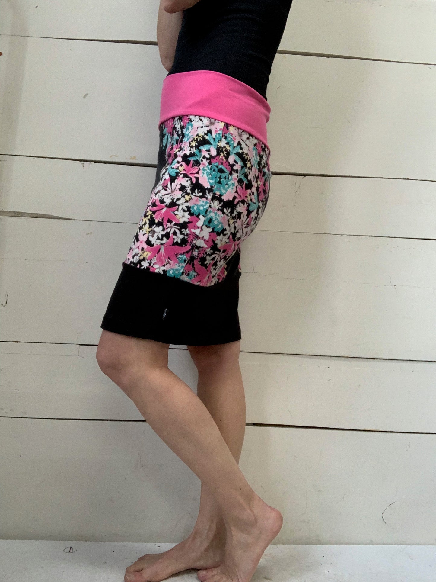 JUPE TROP BELLE ROSE FLEURIS (M)