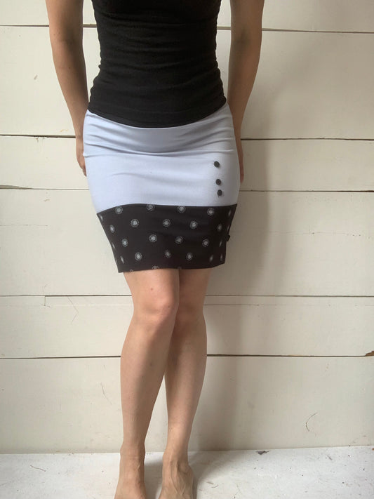 JUPE BLEU ET GRISE (M)