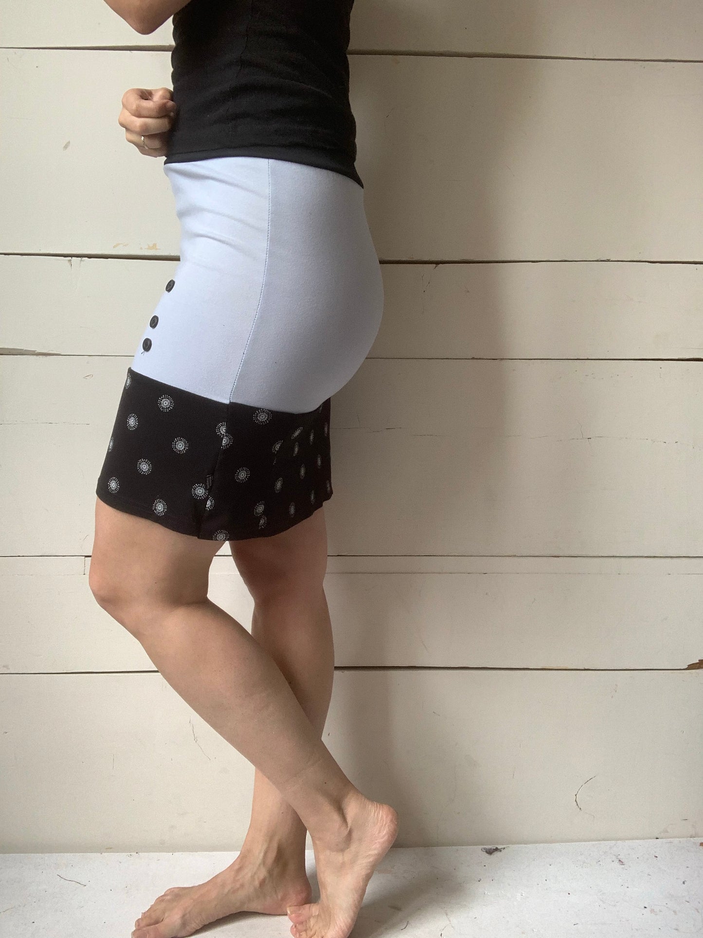 JUPE BLEU ET GRISE (M)
