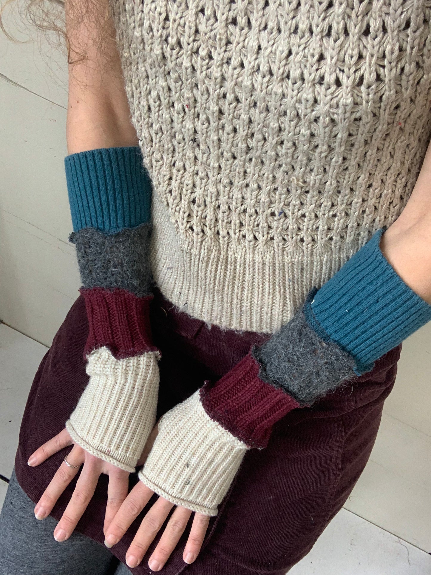 Poignet turquoise et bourgogne