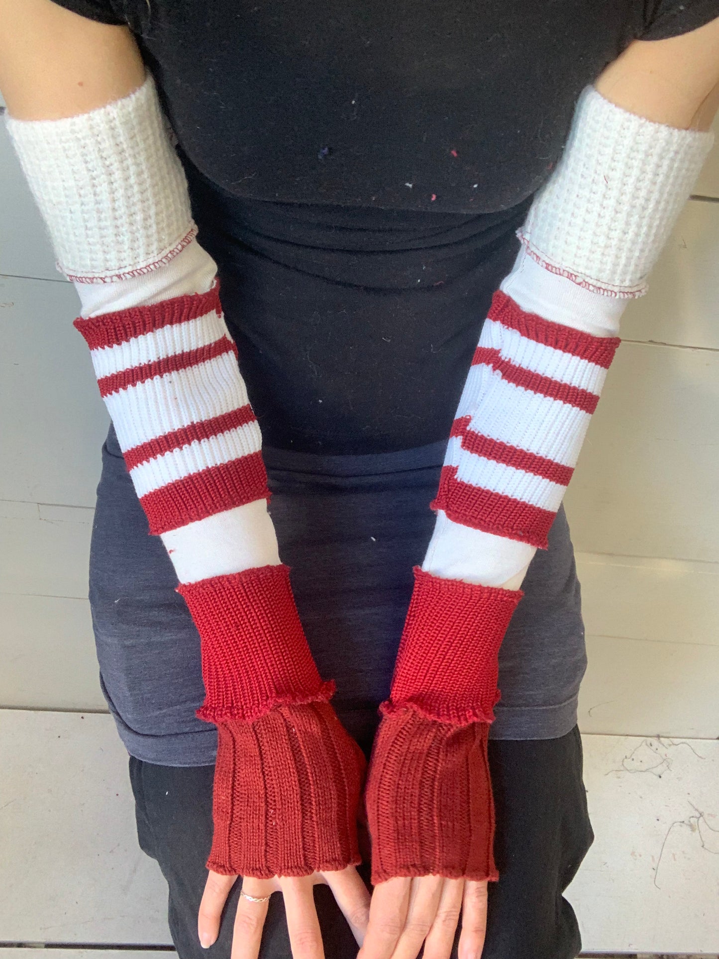 Manche rouge et blanche