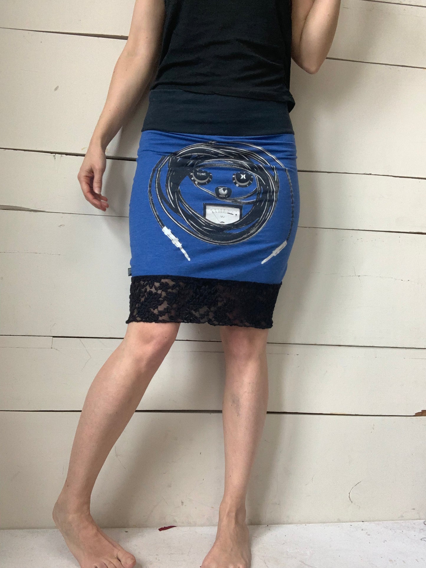ROCK STAR SKIRT (S-M)